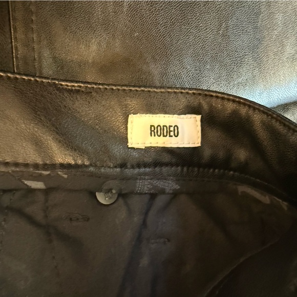 Juicy Couture Rodeo Pants Womens 29 Black Faux Leather High Rise - Picture 13 of 13
